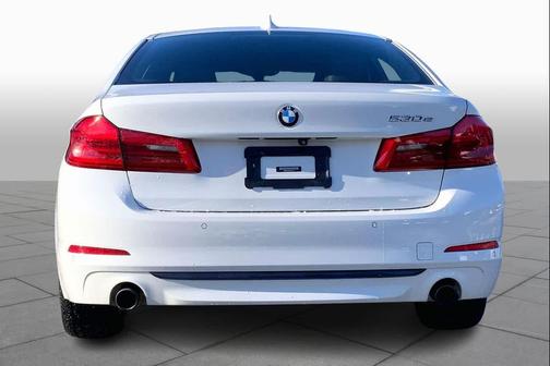 2019 BMW 530e xDrive iPerformance