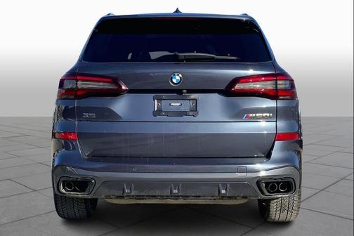 2021 BMW X5 M50i