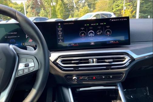 2024 BMW 330 xDrive