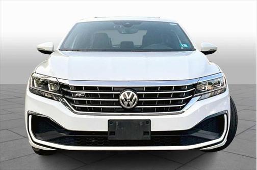 2021 Volkswagen Passat 2.0T R-Line
