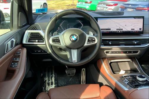 Black Sapphire Metallic 2024 BMW X5 xDrive40i