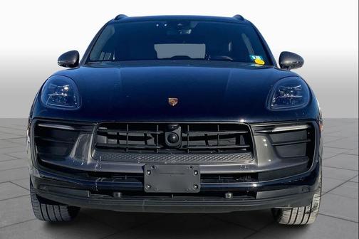 2024 Porsche Macan T