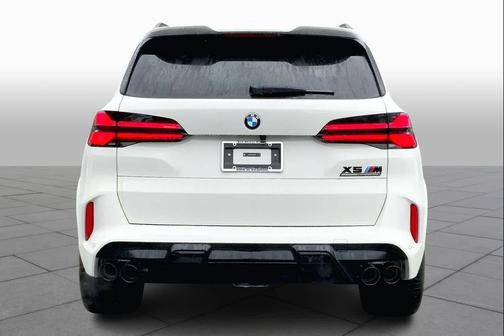 2025 BMW X5 M Base