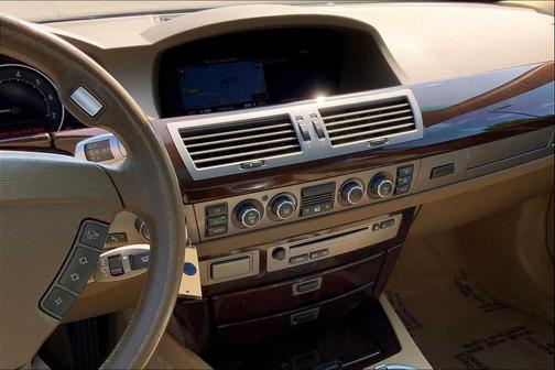2007 BMW 750 Li