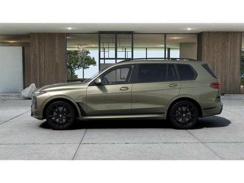 2025 BMW X7 M60i
