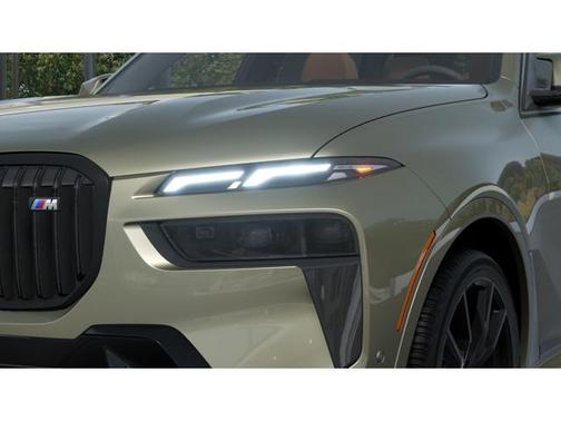 2025 BMW X7 M60i