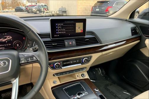 2018 Audi Q5 2.0T Premium Plus