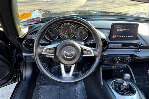 2021 Mazda MX-5 Miata Club