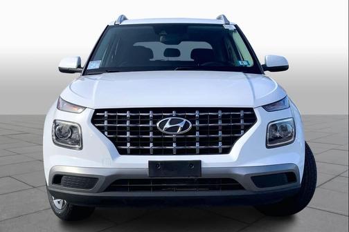 2022 Hyundai VENUE SEL