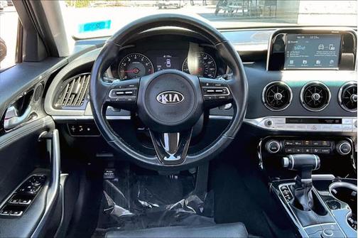 2019 Kia Stinger Base