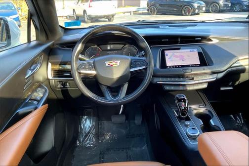 2021 Cadillac XT4 Premium Luxury