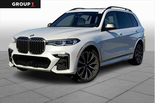 2022 BMW X7 M50i