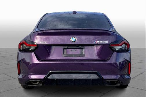 2025 BMW M240 i xDrive