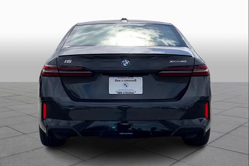 2025 BMW i5 xDrive40