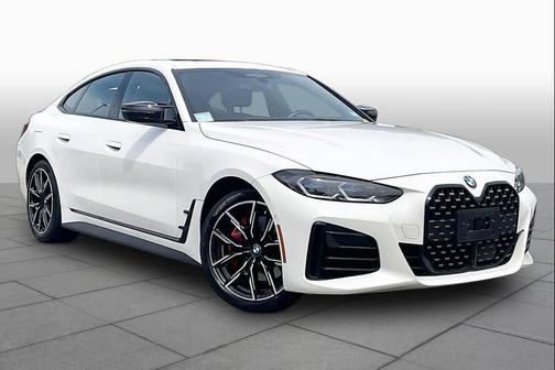 Alpine White 2024 BMW M440 i xDrive