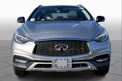2018 INFINITI QX30 ESSENTIAL