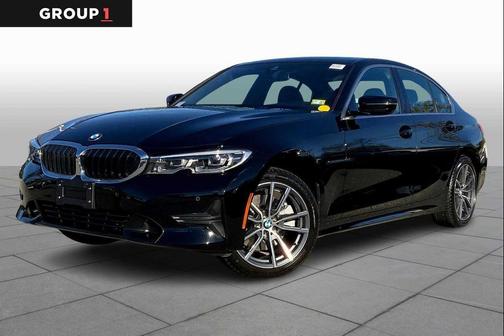 2022 BMW 330 xDrive