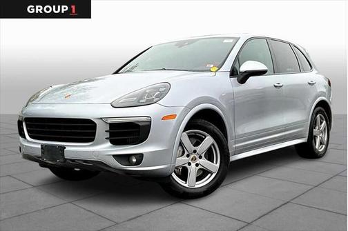 2016 Porsche Cayenne S