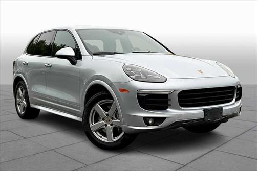 2016 Porsche Cayenne S