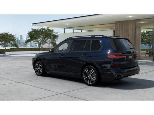 2026 BMW X7 M60i