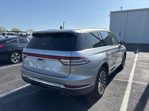 2022 Lincoln Aviator Reserve AWD