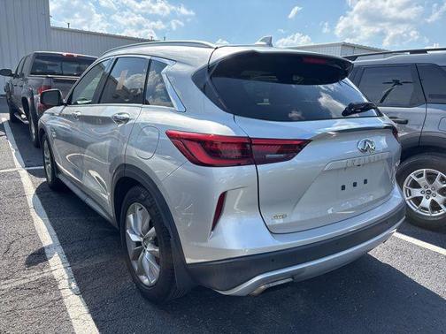 2021 INFINITI QX50 LUXE AWD