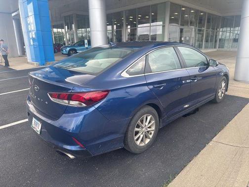 2019 Hyundai SONATA SE
