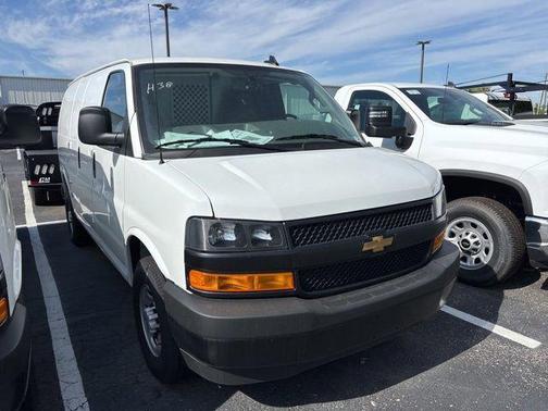 2025 Chevrolet Express 2500 RWD 2500 Regular Wheelbase WT