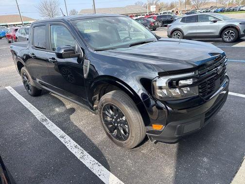 Shadow Black 2024 Ford Maverick Lariat