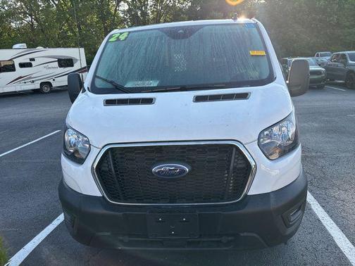 Oxford White 2024 Ford Transit-250 Base