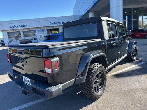 2022 Jeep Gladiator Willys 4x4