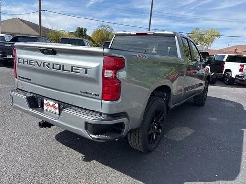 2026 Chevrolet Silverado 1500 Custom