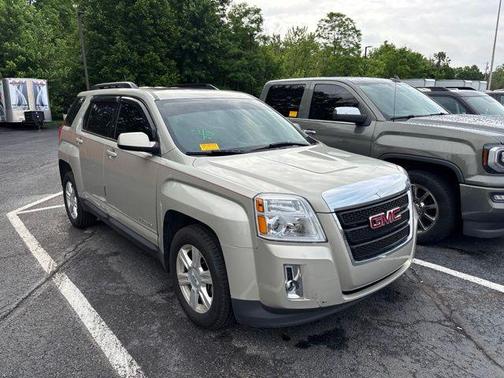 Champagne Silver Metallic 2015 GMC Terrain SLE-2