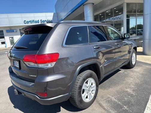 2017 Jeep Grand Cherokee Laredo