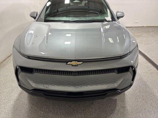 Sterling Gray Metallic 2026 Chevrolet Equinox EV LT