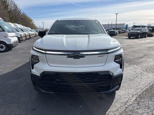2025 Chevrolet Silverado EV RST