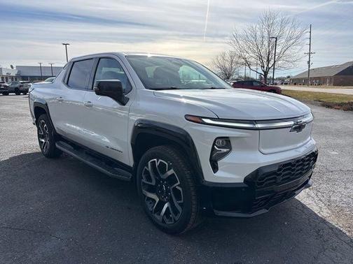 2025 Chevrolet Silverado EV RST