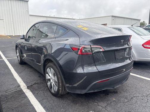 2024 Tesla Model Y Long Range Dual Motor All-Wheel Drive