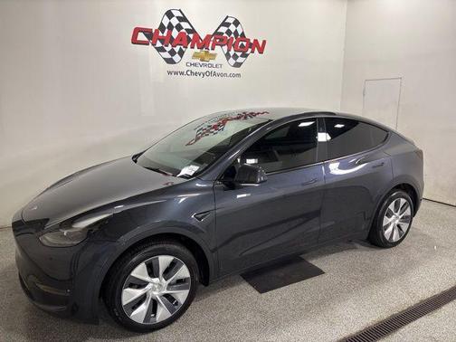 2024 Tesla Model Y Long Range Dual Motor All-Wheel Drive