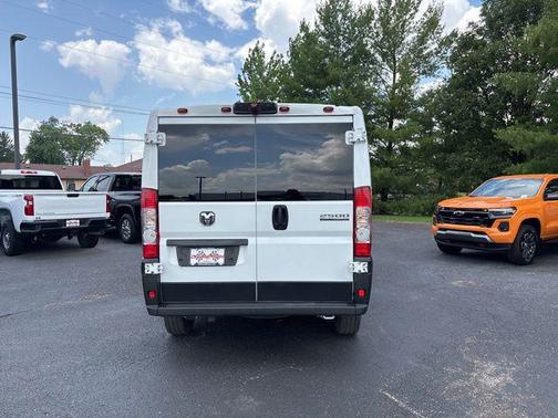 2023 RAM ProMaster 2500 Base