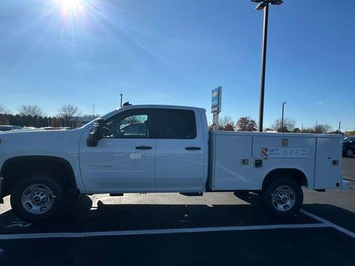 2025 Chevrolet Silverado 2500 WT