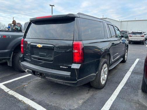 2016 Chevrolet Suburban LT