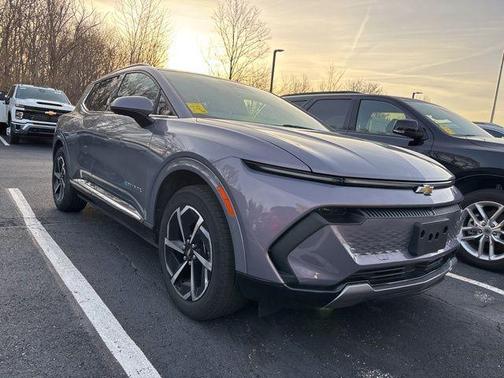 Galaxy Gray Metallic 2025 Chevrolet Equinox EV LT