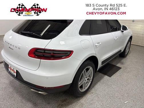 2018 Porsche Macan Base