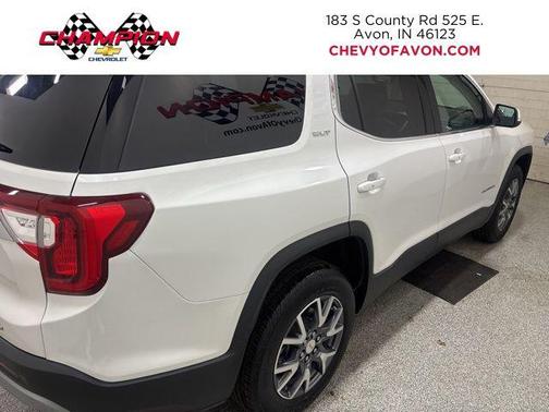 2023 GMC Acadia AWD SLT