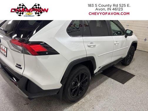 2024 Toyota RAV4 Hybrid SE