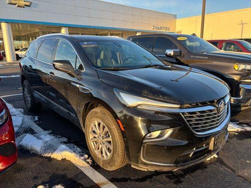 2023 Buick Enclave Essence AWD