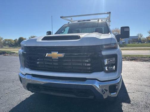 2025 Chevrolet Silverado 3500 WT