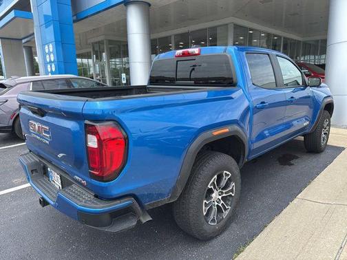 2023 GMC Canyon Base
