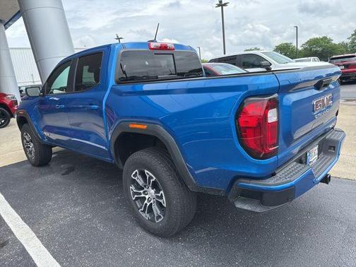 2023 GMC Canyon Base
